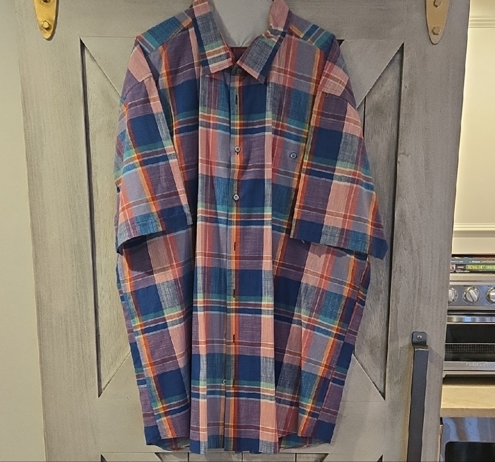 Westport Men's Blue and Pink Plaid Button Down Shirt